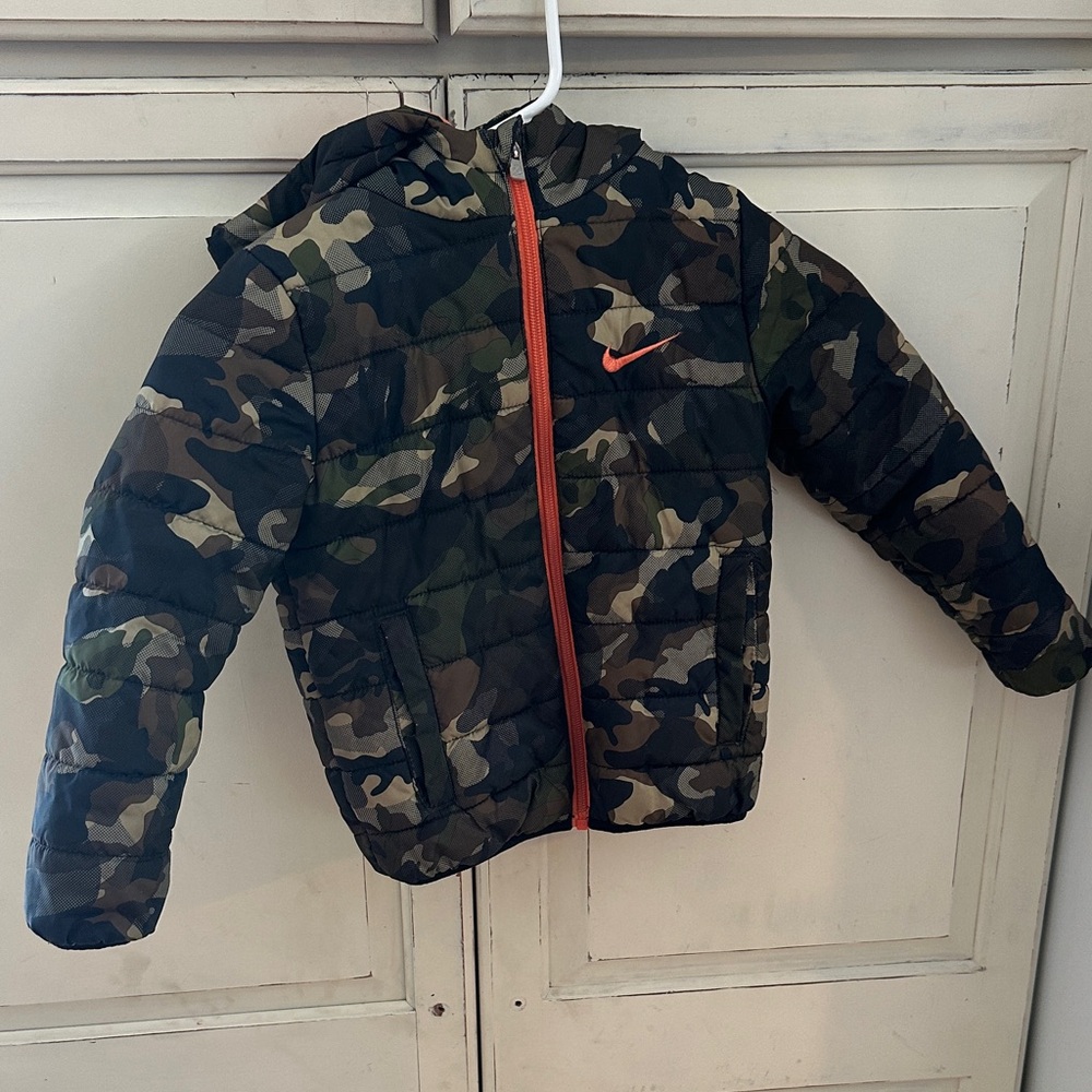 Nike Camouflage Jacket with orange Zipper